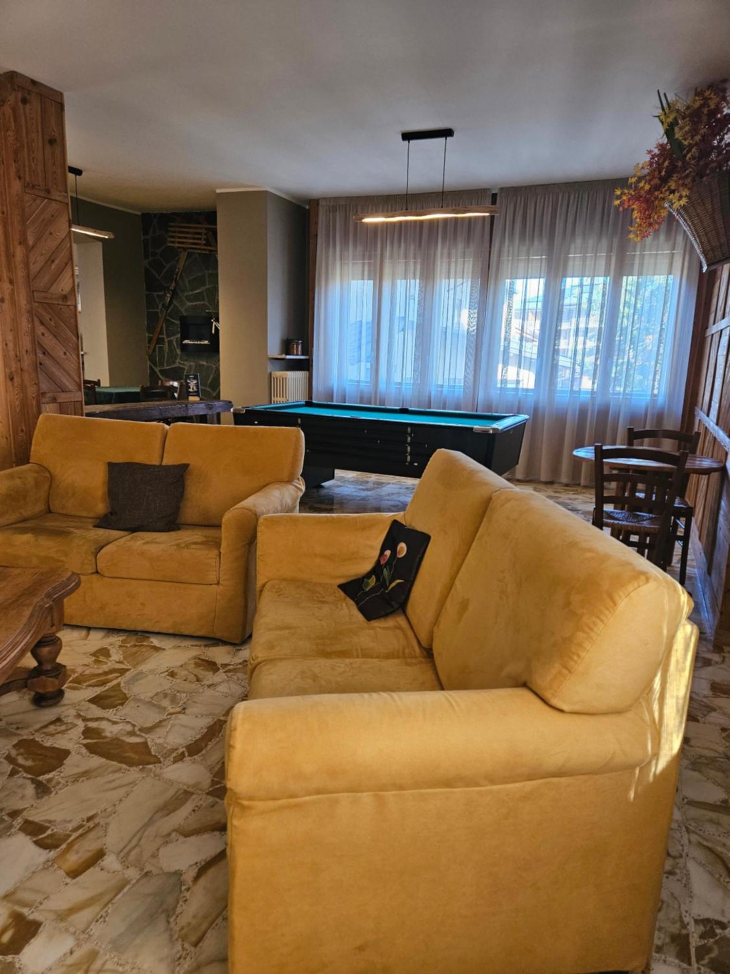 Hotel Holiday Debili Oulx Dış mekan fotoğraf